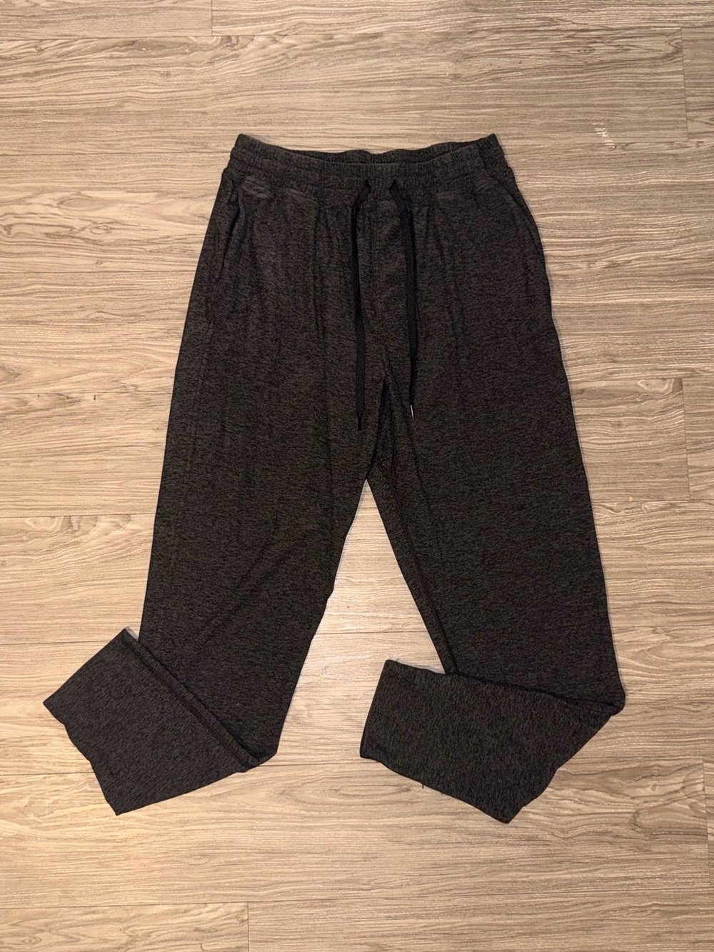 Outdoor Voices Jogger Womens L Charcoal Gray Tapered Athletic Sweatpants Lounge